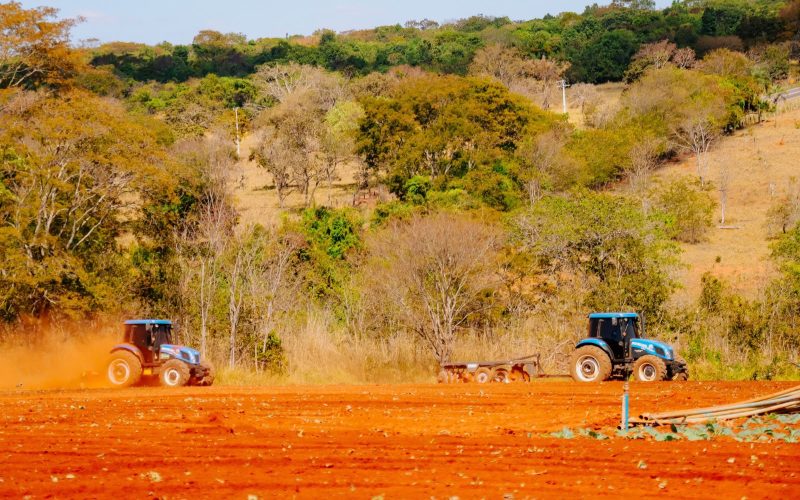 Programa Porteira Aberta já beneficia mais de 200 produtores rurais em Senador Canedo