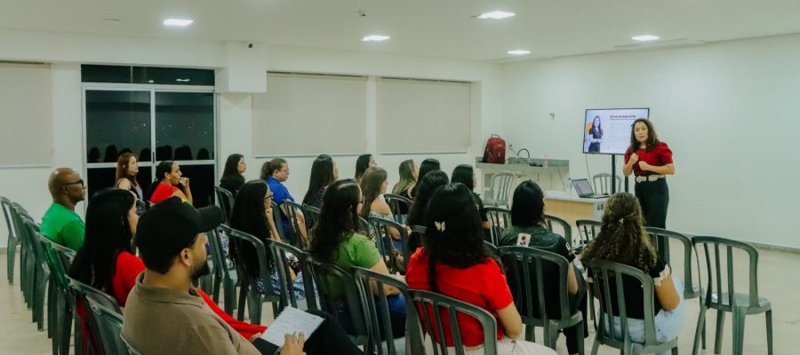 INCLUSÃO NA PRÁTICA: servidores de Senador Canedo aprendem Libras para melhorar atendimento