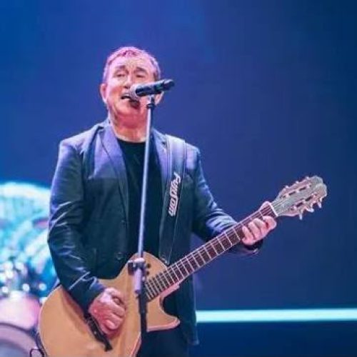 Amado Batista faz show gratuito na Região Noroeste de Goiânia nesta sexta-feira