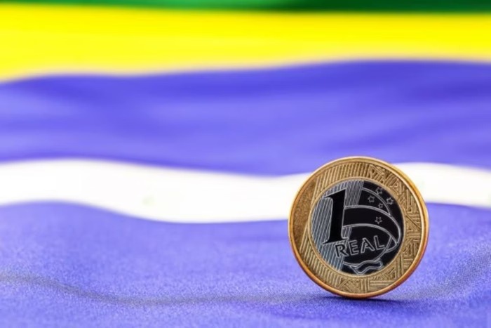 Brasileiros já pagaram R$ 2 trilhões em impostos em 2025; valor é recorde e foi alcançado mais cedo