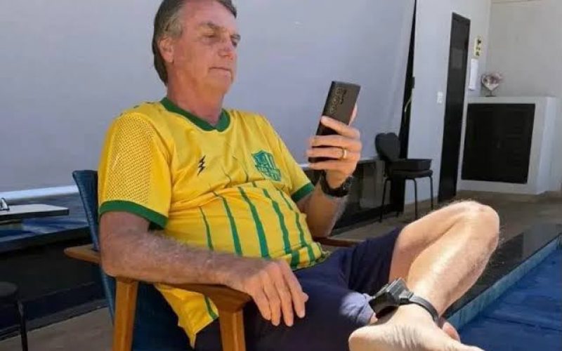 Moraes mantém prisão domiciliar humanitária de Bolsonaro após fim do prazo inicial