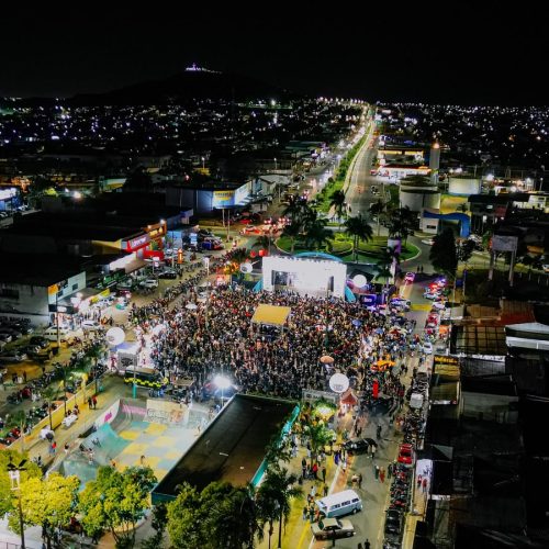 Biquíni Cavadão reúne 13 mil pessoas na 5ª Semana do Motociclista em Senador Canedo