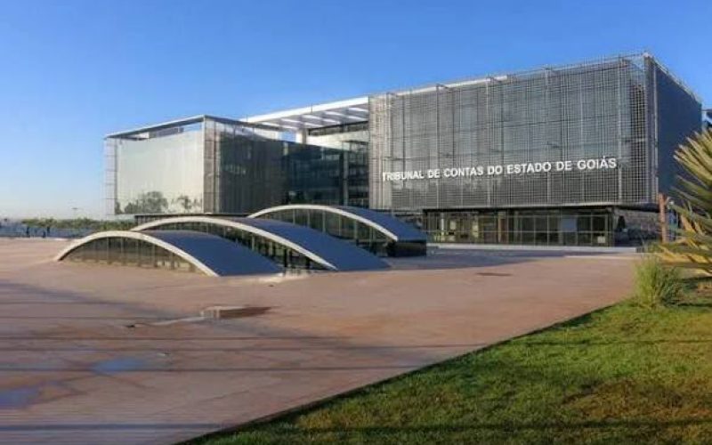 TCE-GO abre concurso de nível médio com salário de R$ 11,8 mil